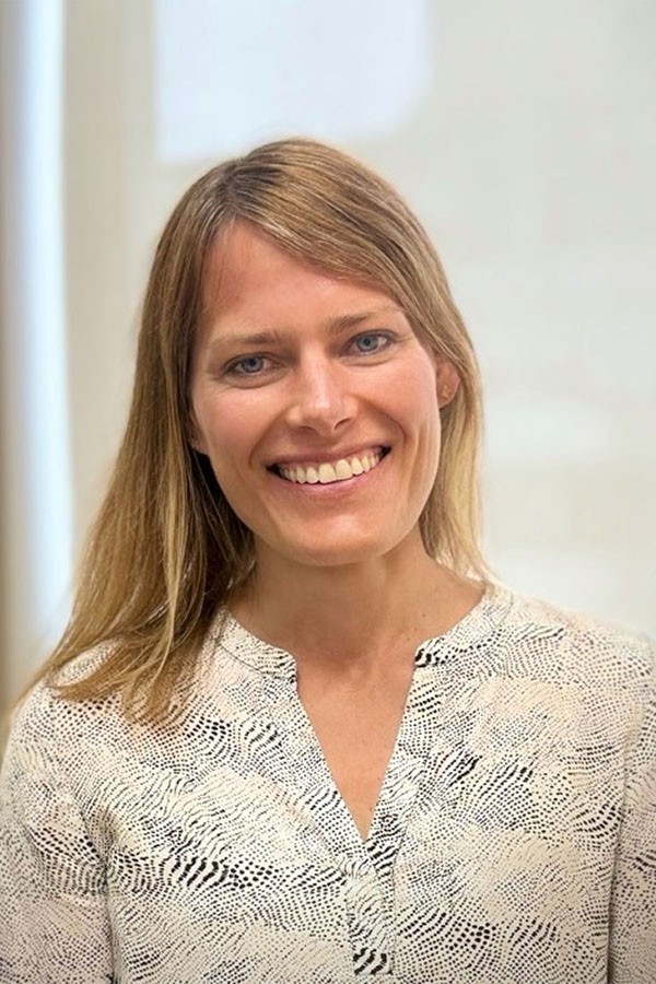 Dr Lennings